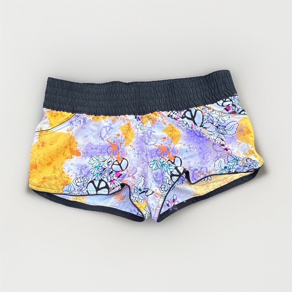 Xhilaration Women's L Abstract Multicolor Hot Pants Shorts Pull-On Elastic Waist